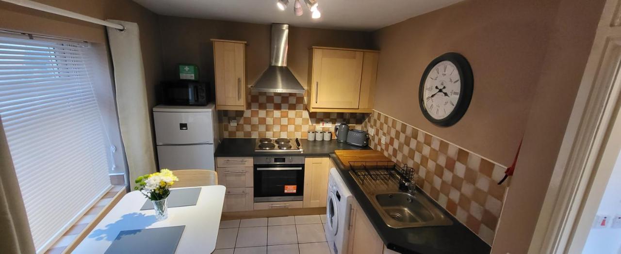 Cosy Stays Daybrook Nottingham Exterior foto